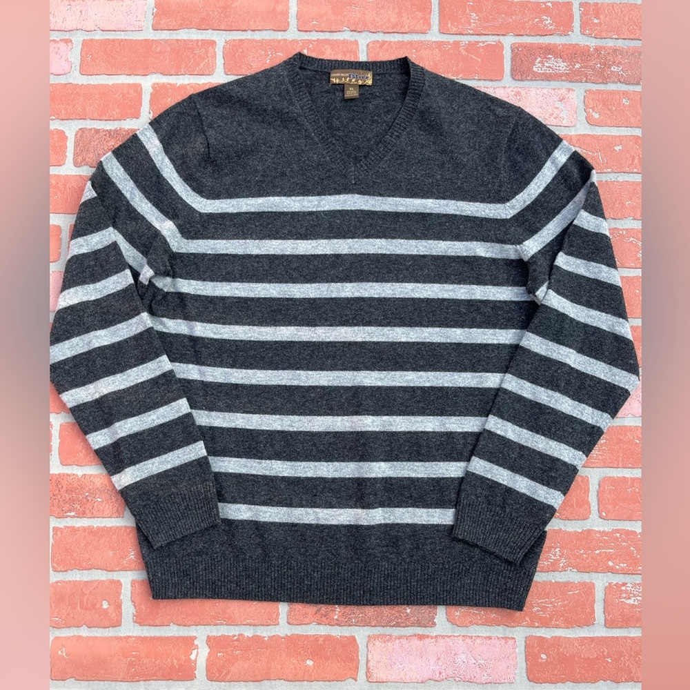 Men’s Gray Striped V-Neck Sweater Pronto Uomo XL